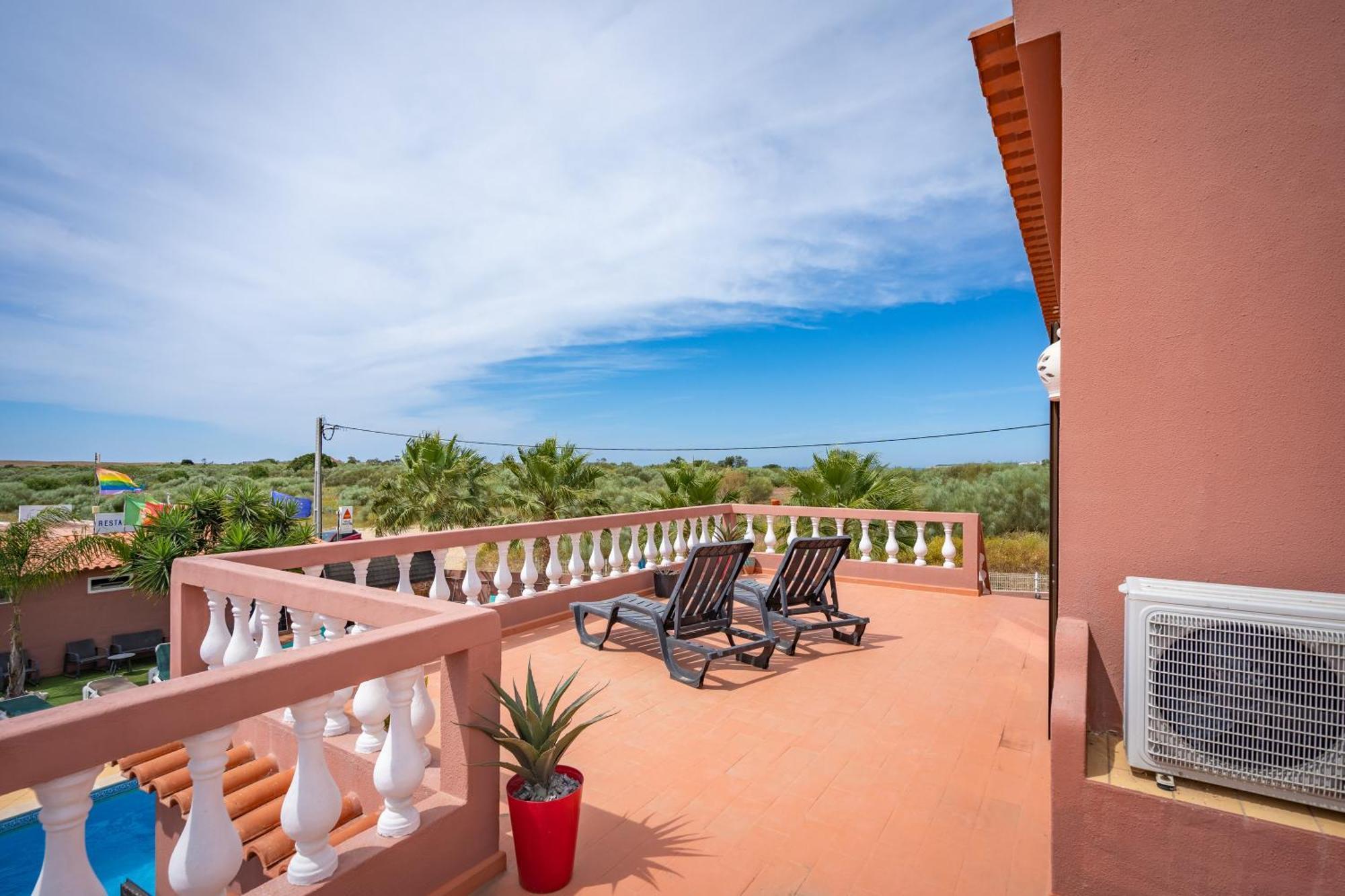 Villa Paradis - Quartos เปรา ภายนอก รูปภาพ